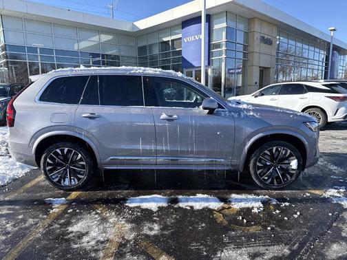 2026 Volvo XC90 B5 Plus 7-Seater