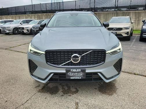 2025 Volvo XC60 B5 Plus
