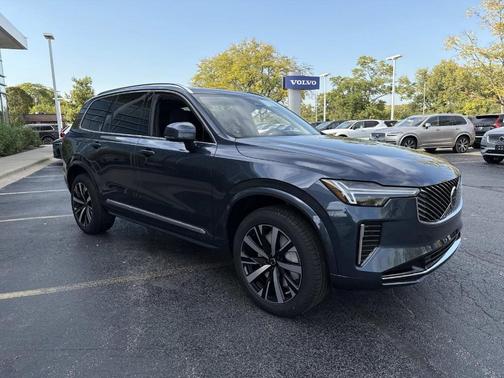 2026 Volvo XC90 B5 Core
