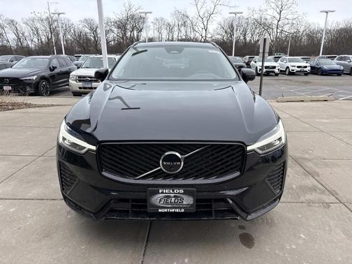 2026 Volvo XC60 B5 Plus