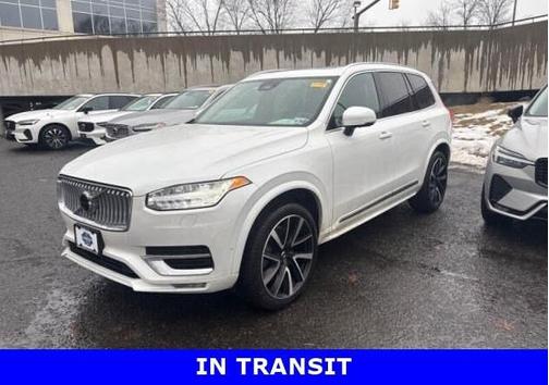 2024 Volvo XC90 B6 Plus Bright Theme 6-Seater