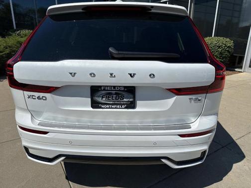 2026 Volvo XC60 Plug-In Hybrid T8 Ultra