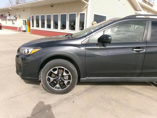 GRAY 2019 Subaru Crosstrek 2.0i Premium