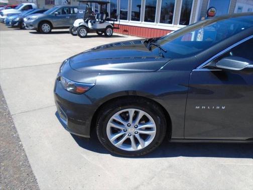 2017 Chevrolet Malibu 1LT