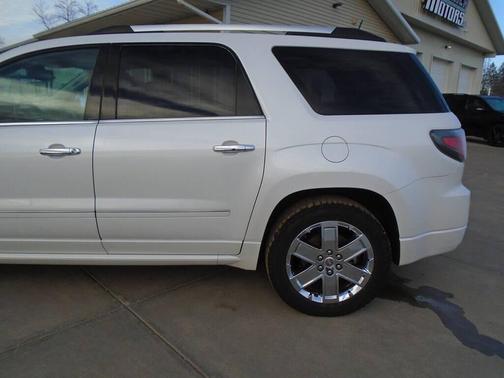 2016 GMC Acadia Denali