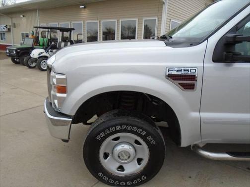 2008 Ford F-250 XLT Super Duty
