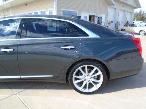 2016 Cadillac XTS Premium