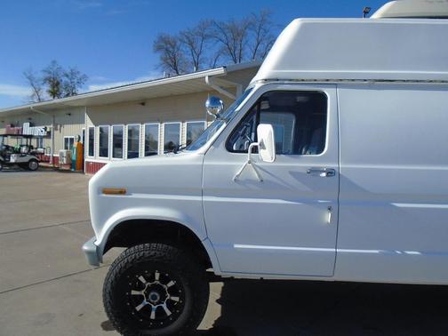 1985 Ford Van Super 3dr Econoline Extended Cargo Van
