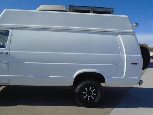 1985 Ford Van Super 3dr Econoline Extended Cargo Van