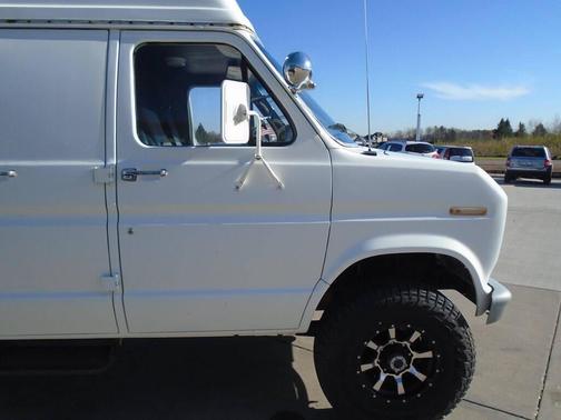 1985 Ford Van Super 3dr Econoline Extended Cargo Van