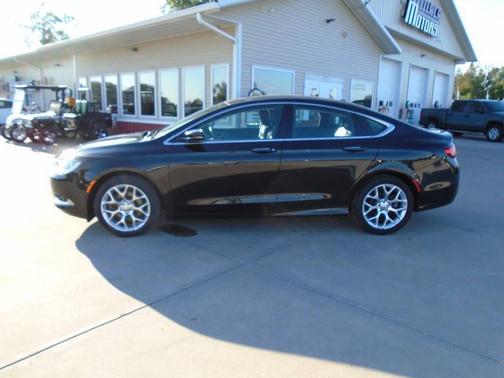2015 Chrysler 200 C