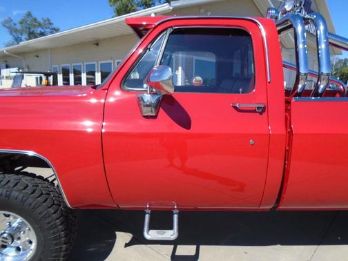 RED 1979 Chevrolet C10/K10 BASE