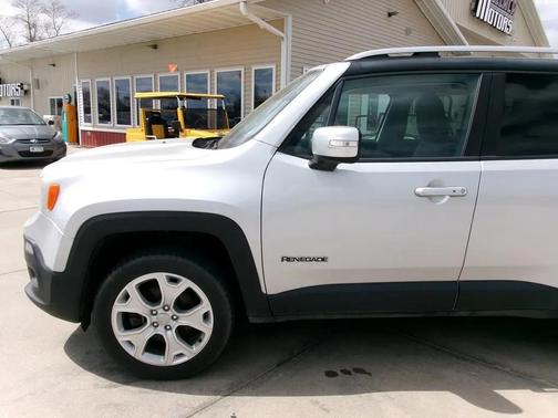 Glacier Metallic 2017 Jeep Renegade Limited