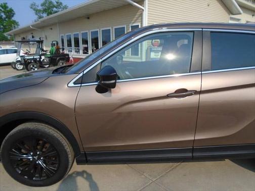 2018 Mitsubishi Eclipse Cross LE