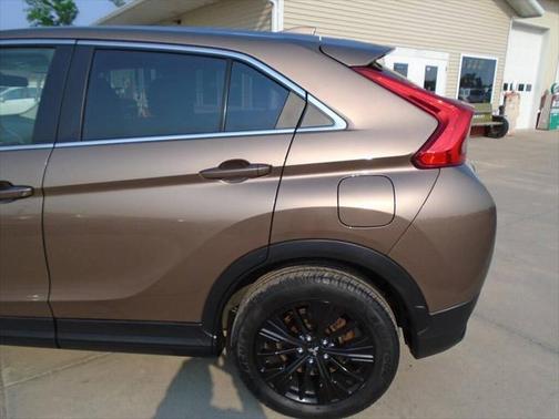 2018 Mitsubishi Eclipse Cross LE