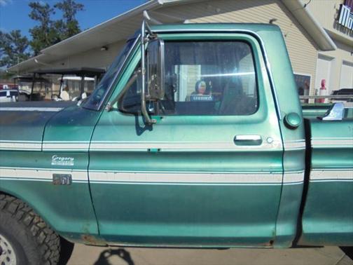 1976 Ford F-150 Base