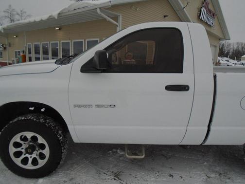 2004 Dodge Ram 1500 ST