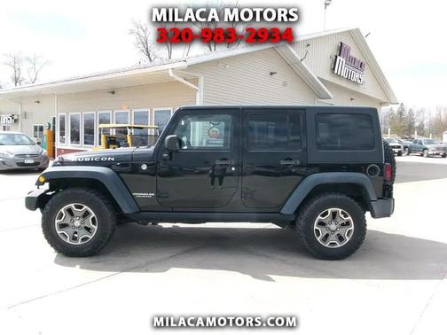 Black Clearcoat 2014 Jeep Wrangler Unlimited Rubicon