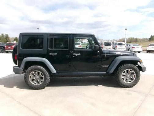 Black Clearcoat 2014 Jeep Wrangler Unlimited Rubicon