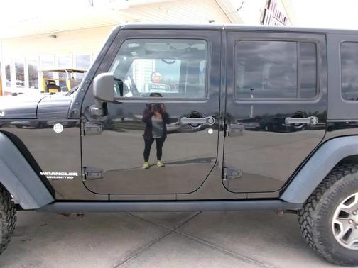 Black Clearcoat 2014 Jeep Wrangler Unlimited Rubicon
