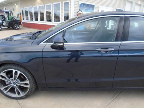 2020 Ford Fusion Titanium AWD 4dr Sedan