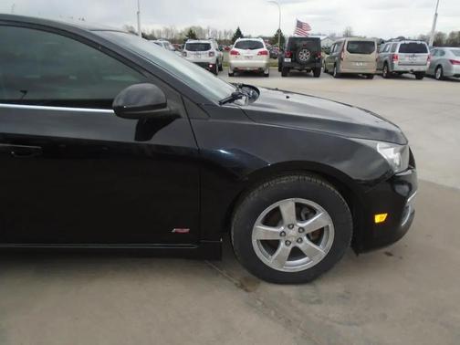 Black Granite Metallic 2015 Chevrolet Cruze 2LT