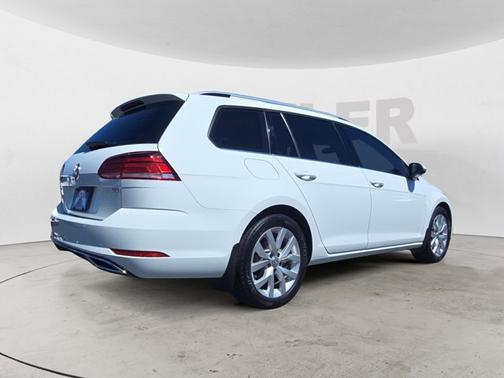 2018 Volkswagen Golf SportWagen TSI SEL