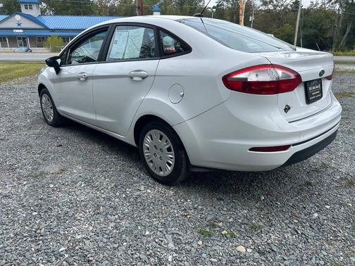 2016 Ford Fiesta S