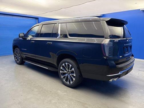 2025 Chevrolet Suburban High Country
