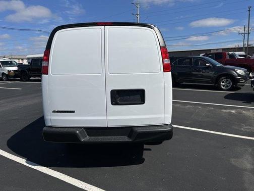2025 Chevrolet Express 2500 Work Van