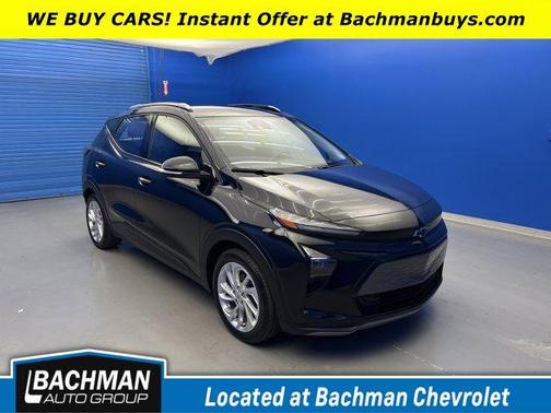 Mosaic Black Metallic 2023 Chevrolet Bolt EUV LT