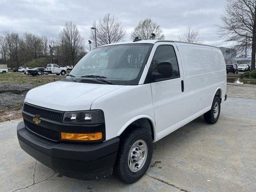 2025 Chevrolet Express 2500 Work Van