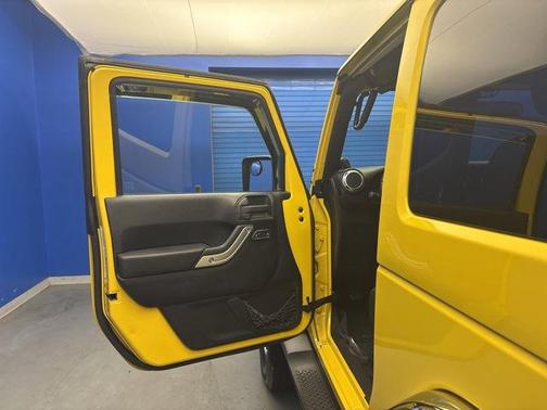 2011 Jeep Wrangler Sahara