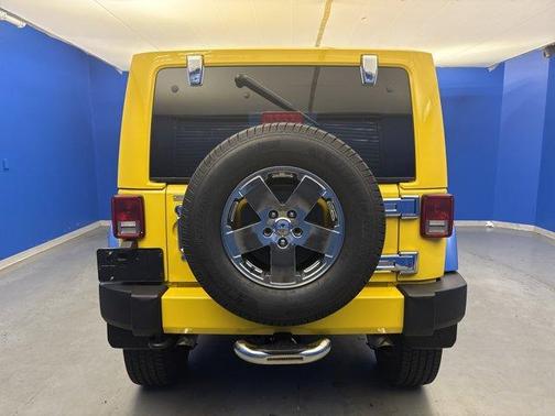 2011 Jeep Wrangler Sahara
