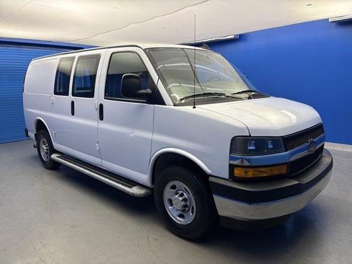 2024 Chevrolet Express 2500 Work Van