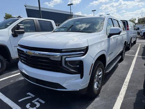2025 Chevrolet Suburban LS