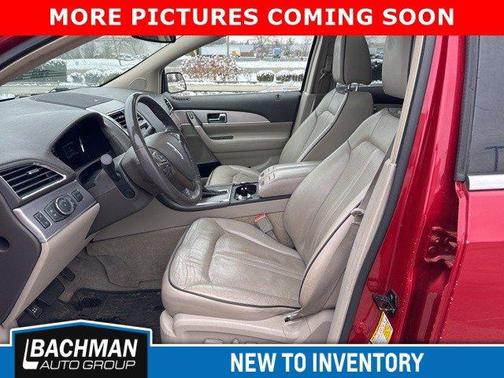 2012 Lincoln MKX Base