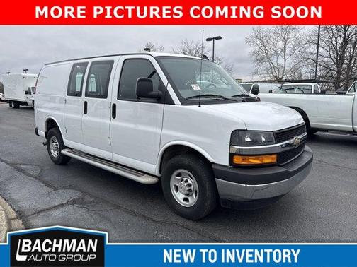 2024 Chevrolet Express 2500 Work Van