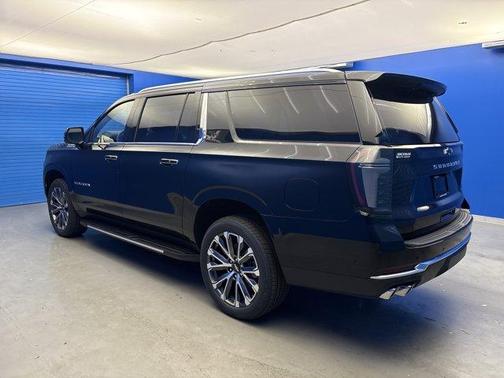 2025 Chevrolet Suburban High Country
