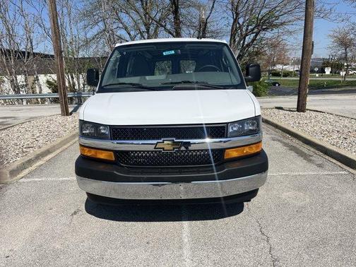 2025 Chevrolet Express 3500 Work Van