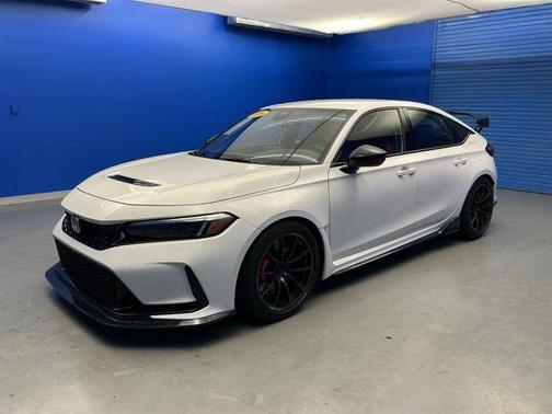 2025 Honda Civic Type R Base