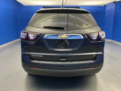 2017 Chevrolet Traverse 2LT