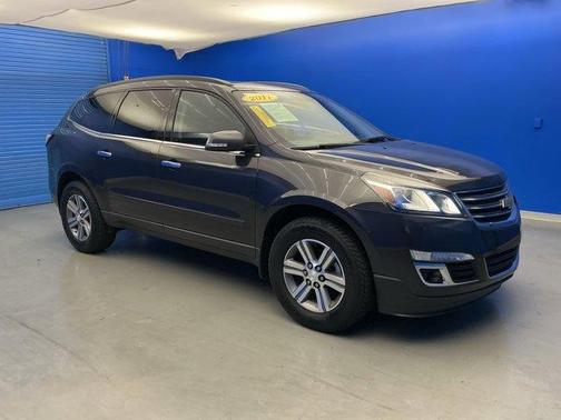 2017 Chevrolet Traverse 2LT
