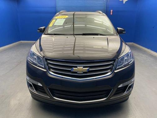 2017 Chevrolet Traverse 2LT