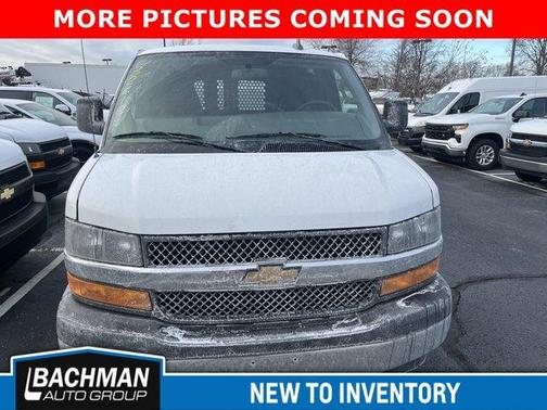 2024 GMC Savana 2500 Work Van