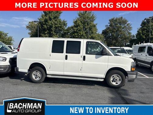 2023 GMC Savana 2500 Work Van