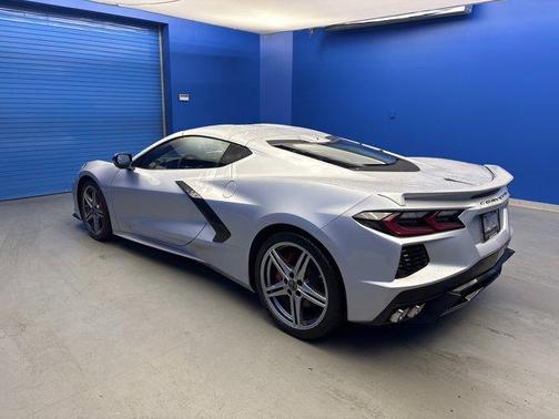 2026 Chevrolet Corvette Stingray w/1LT