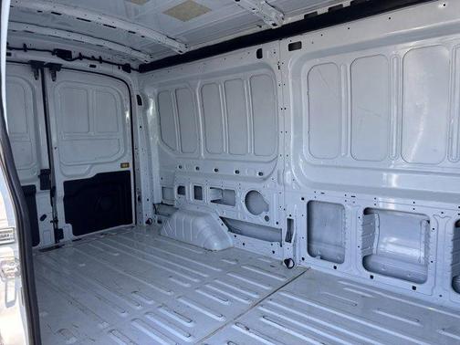 2023 Ford Transit-250