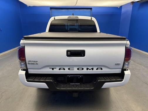 2022 Toyota Tacoma TRD Sport