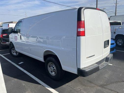 2025 Chevrolet Express 2500 Work Van